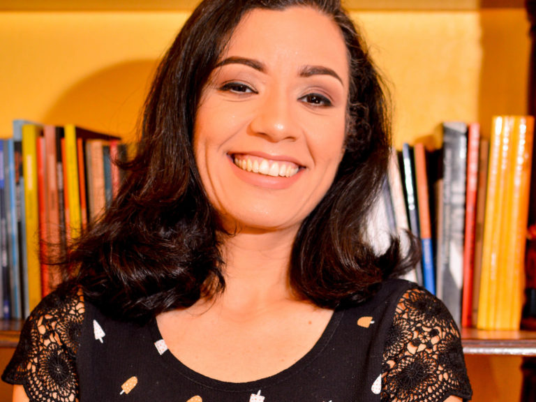 Mayanna Velame lança “Português Amoroso VOL 2” na 39ª Feira do Livro SESC Amazonas