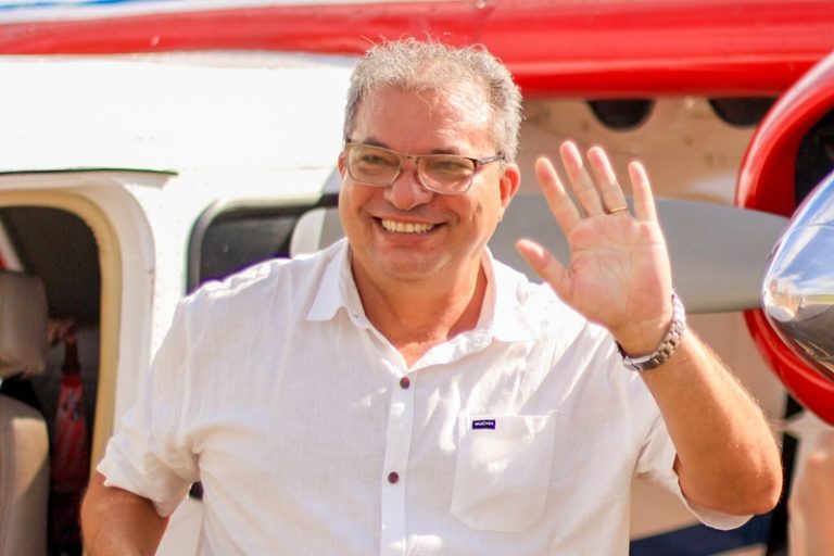 TRE-AM reconhece inelegibilidade e cassa mandato de prefeito de Envira